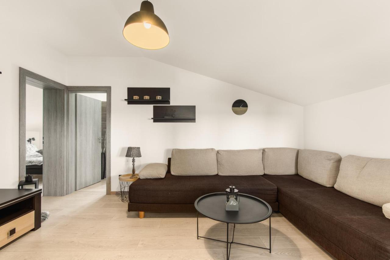 Apartman Dobrec Porec Bagian luar foto